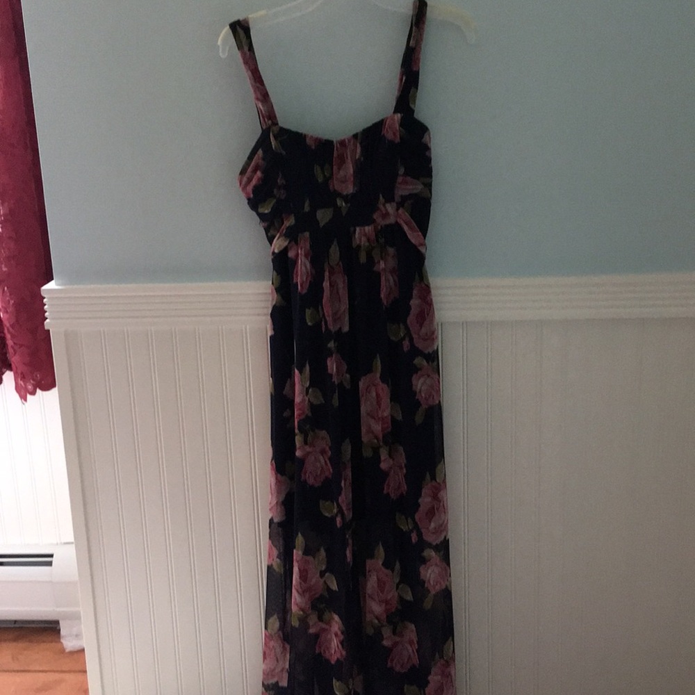 Floral maxi dress